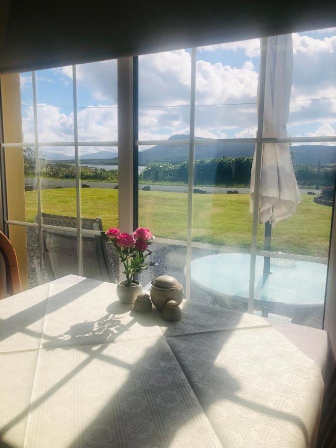 Murrayville B&B Achill Sound ภายนอก รูปภาพ